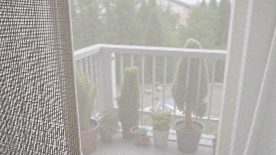 Jak osłony balkonowe zapewniają prywatność?